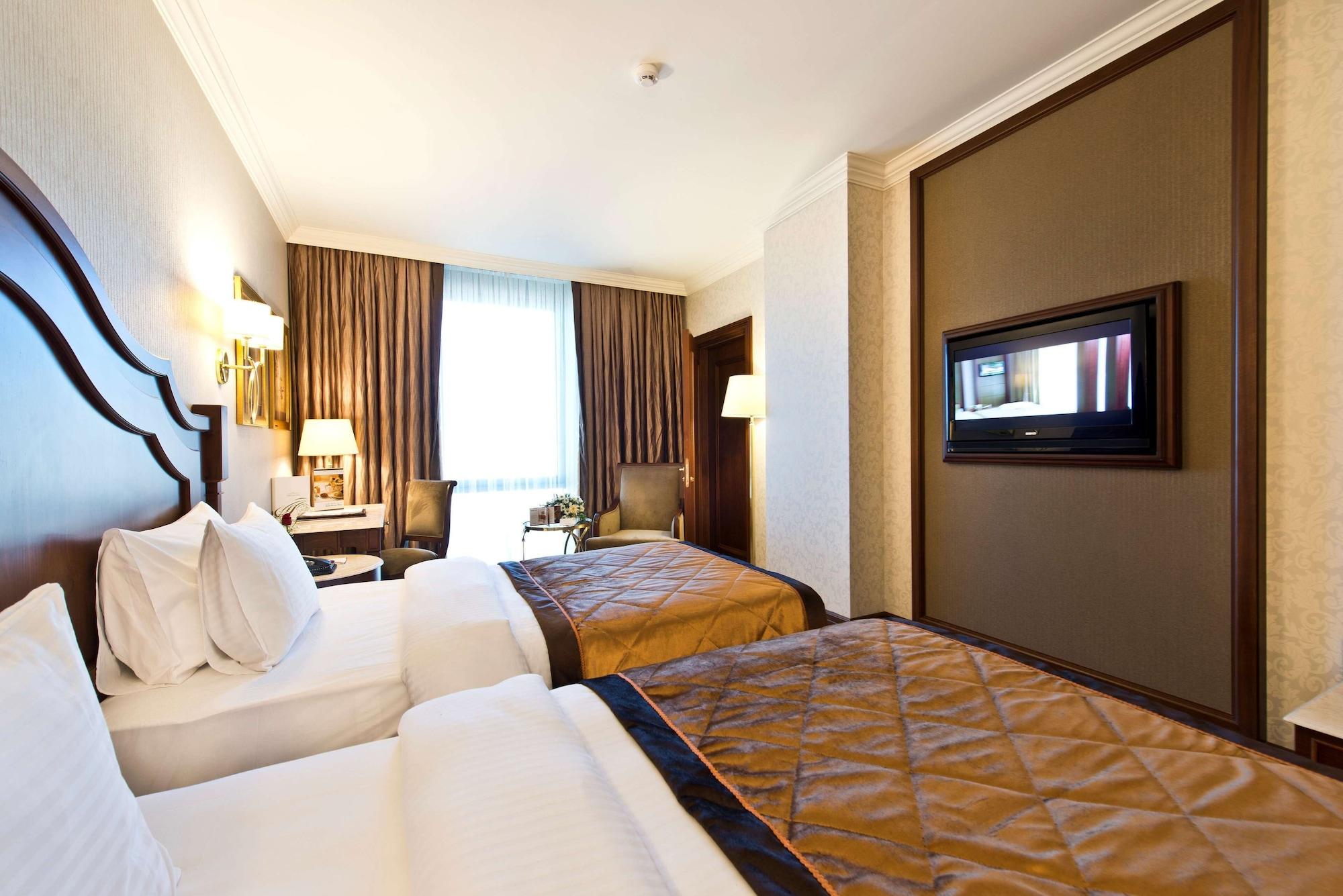 Elite World Van Hotel Buitenkant foto